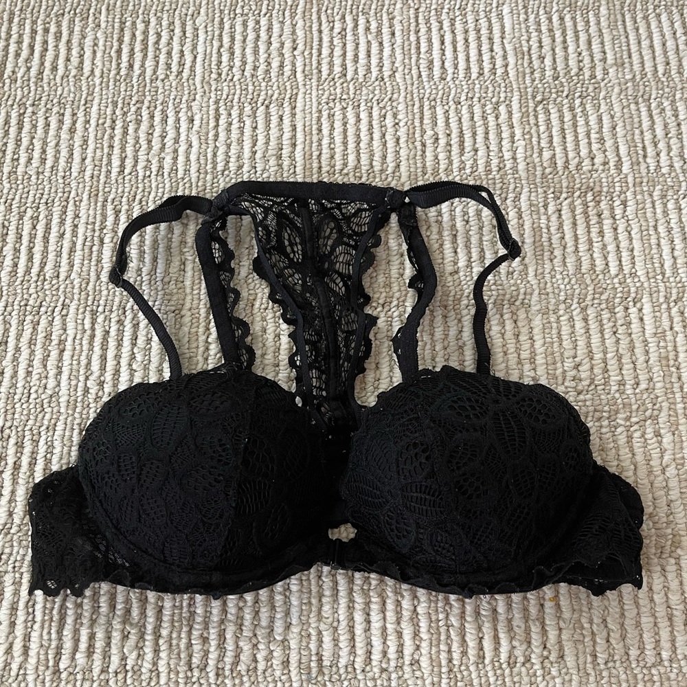 Victoria’s Secret Pink Date Racerback Bra slight push up 34A